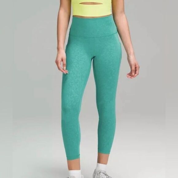 NWT Lululemon Wunder Train High Rise Tight with Pockets 25” size 14. - Picture 1 of 8